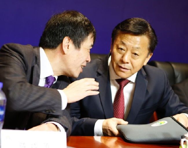 队医在接受采访时表示：“现在（谈复出）还为时过早，加快恢复进程和冒不必要的风险都是没有意义的。